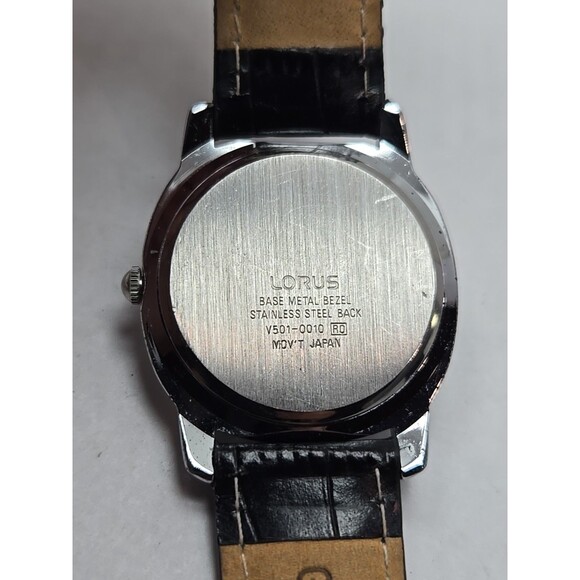 Vintage Lorus Disney Mickey Mouse Yipes Watch New Battery Unisex Leather Band - Picture 12 of 12